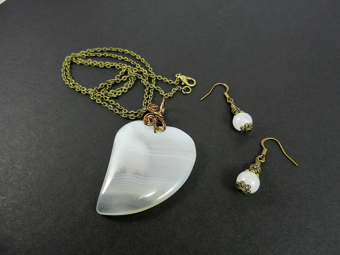 White Agate Heart Gemstone Pendant Wire Wrapped with Matching White Jade Earrings