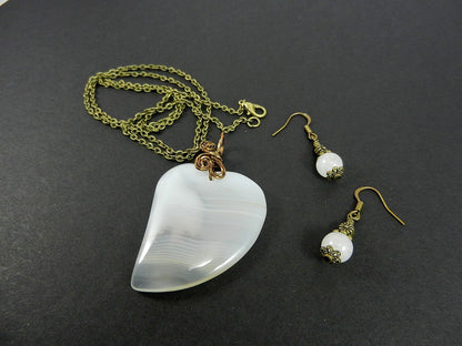 White Agate Heart Gemstone Pendant Wire Wrapped with Matching White Jade Earrings