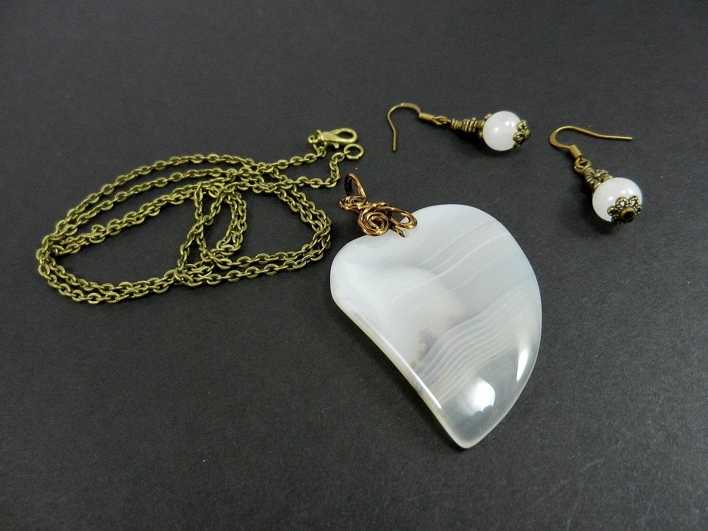 White Agate Heart Gemstone Pendant Wire Wrapped with Matching White Jade Earrings