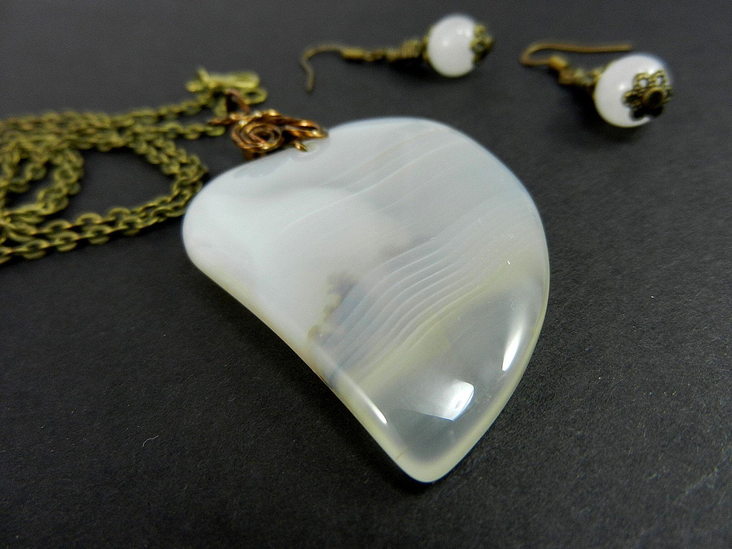 White Agate Heart Gemstone Pendant Wire Wrapped with Matching White Jade Earrings