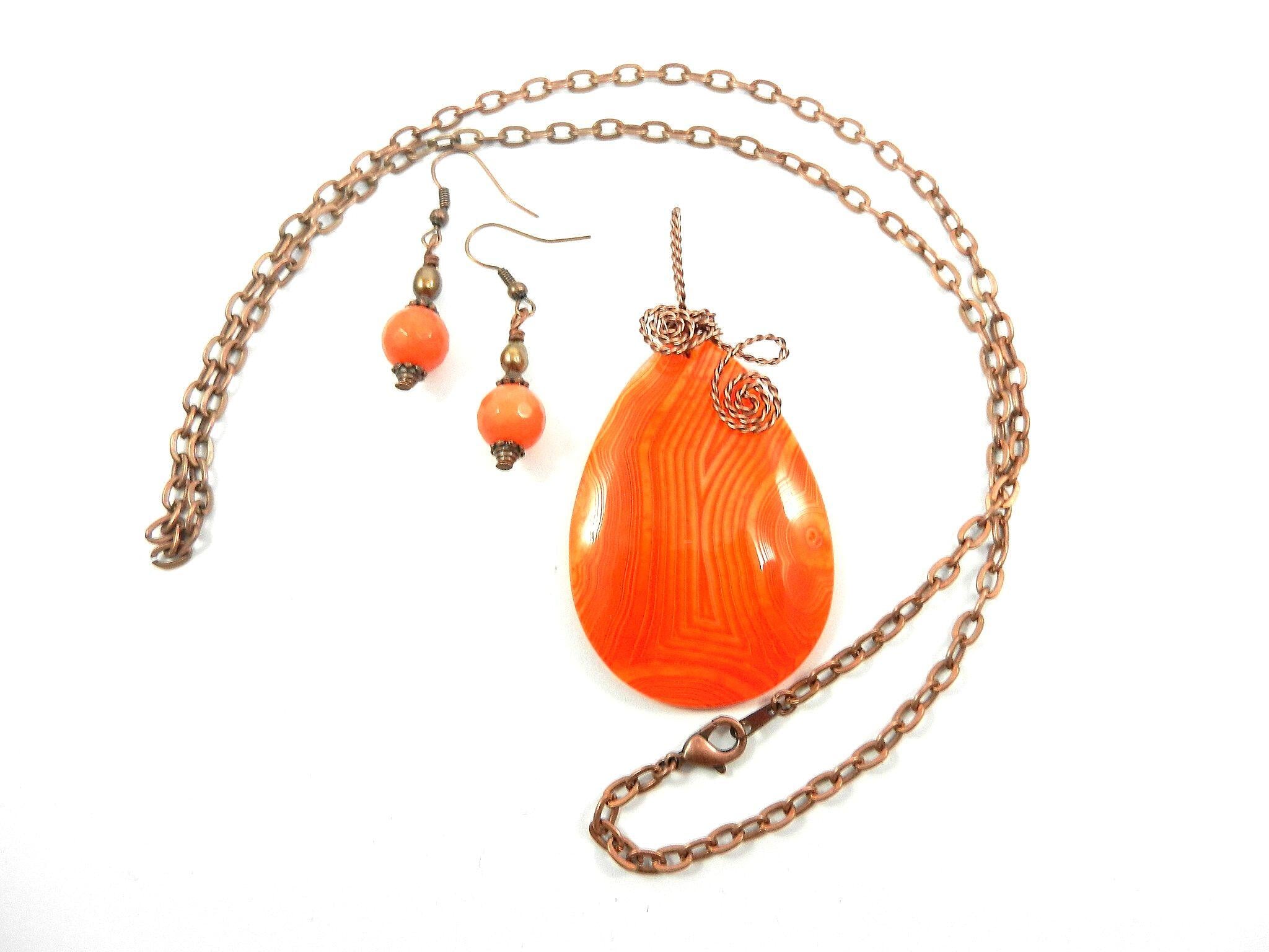 Antique Copper Wire Wrapped Orange and Yellow Banded Agate Pendant Necklace with Matching Round Faceted Agate Earrings