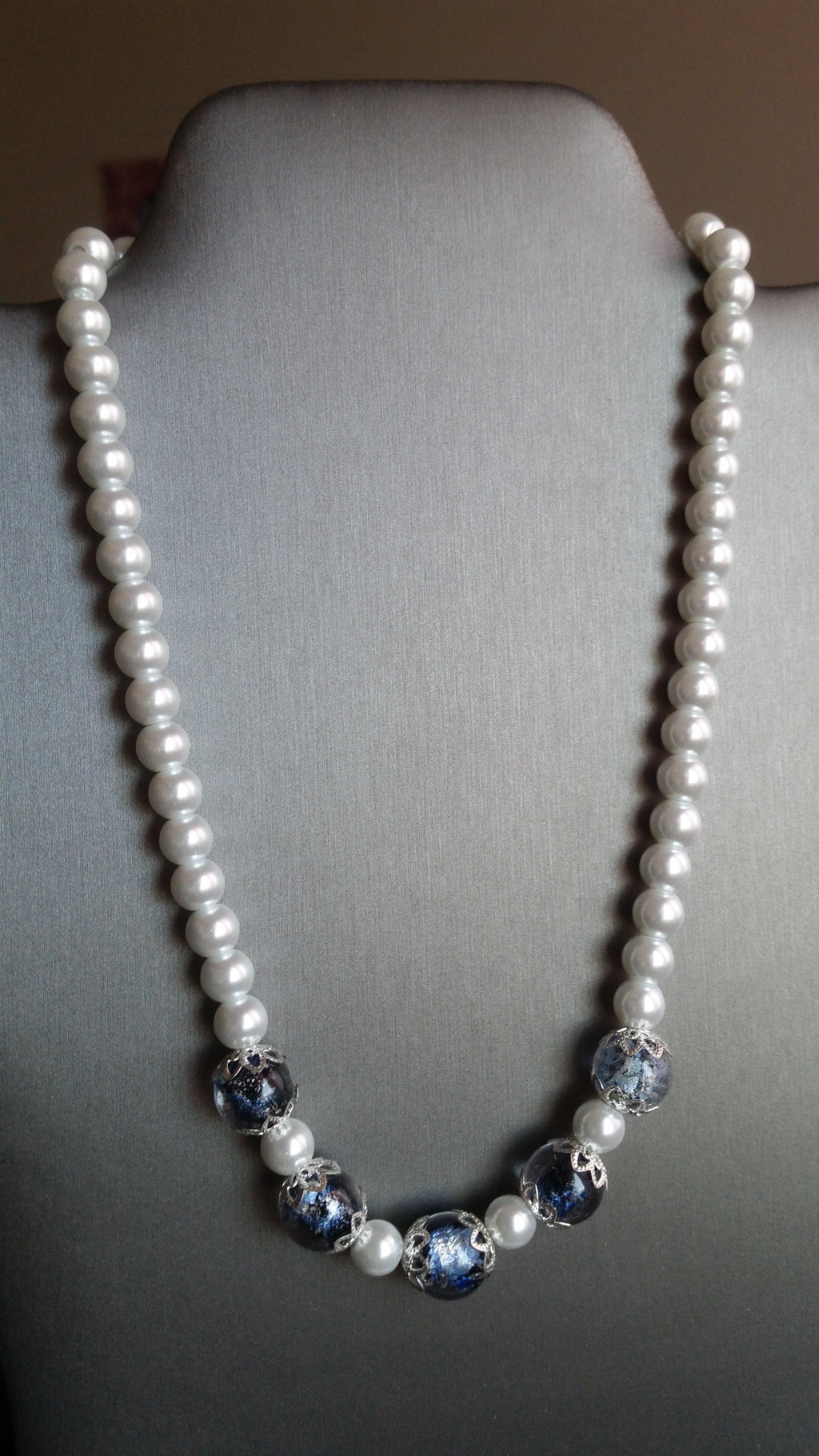 18 Inch Deep Blue and White Pearl Statement Necklace