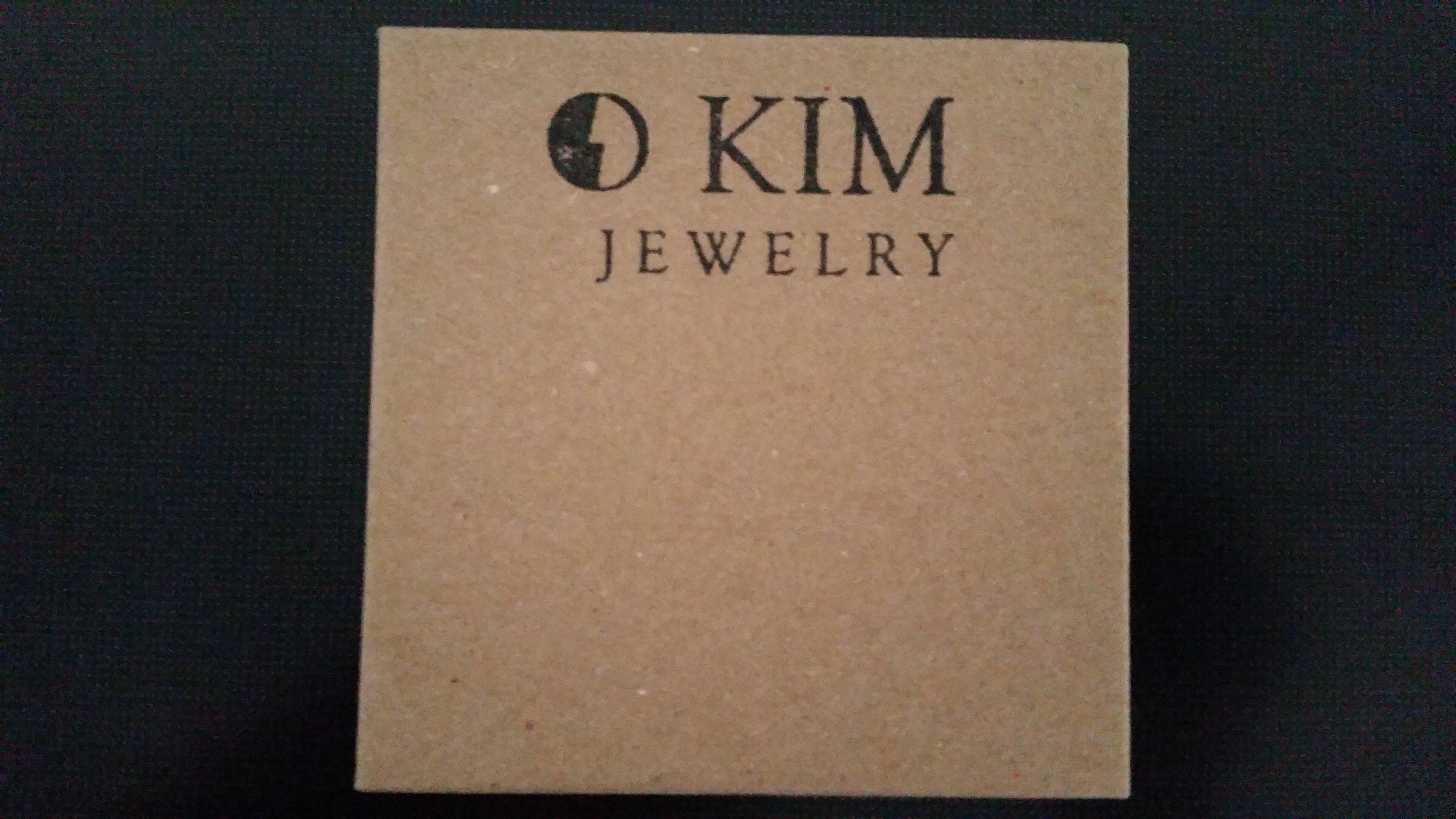 18 Inch Deep Blue and White Pearl Statement Necklace