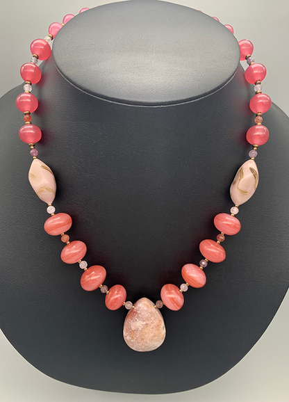 Necklace Set | Flower agate pendant, pink/rose palette mid-century glass beads