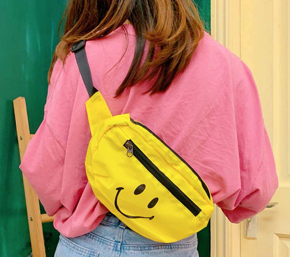 SMILEY FACE BUM BAG