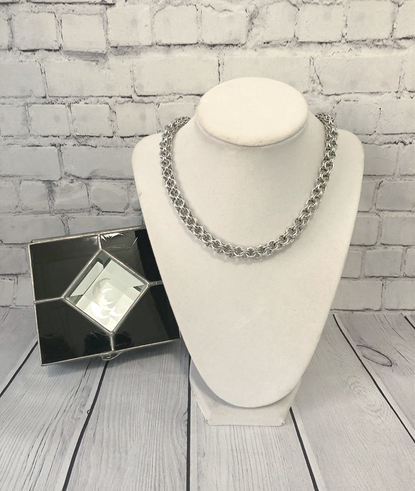 Inverted Round Chainmaille Necklace, Aluminum Chain, 18-26 Inch